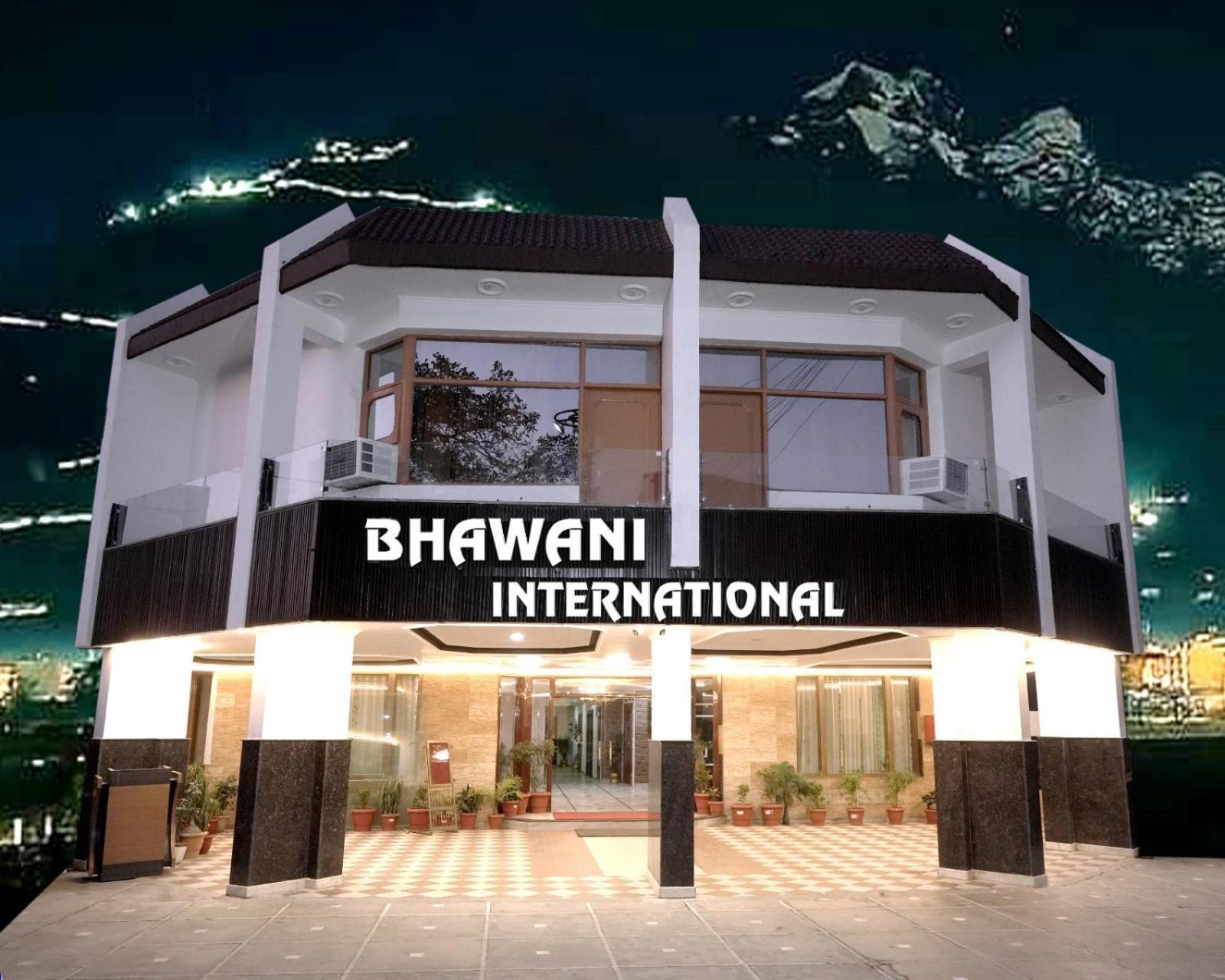 Hotel Bhawani International Katra  Ngoại thất bức ảnh